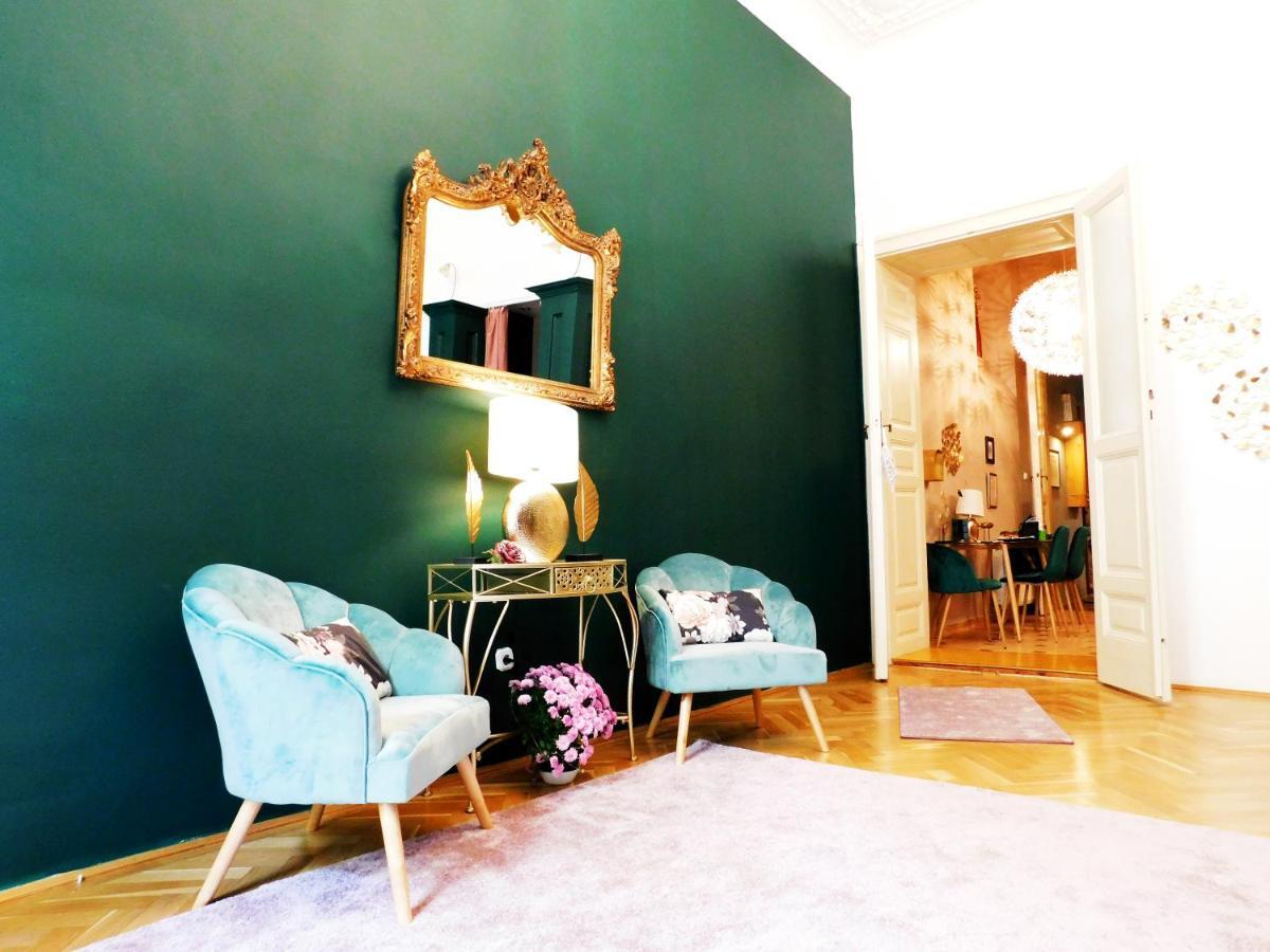 Wonder Deer Lux Apartment At The Parliament Self Check-In 부다페스트 외부 사진